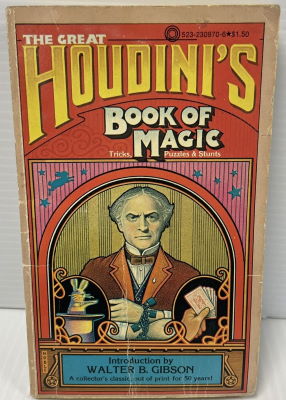 Harry Houdini: Houdini's Book of Magic