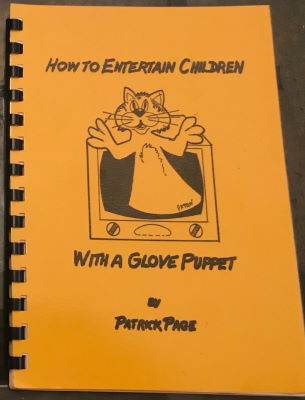 Patrick Page: How to Entertain Children With a Glove
              Puppet