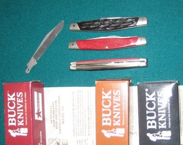 Brad Burt Buck
              Color Changing Knives